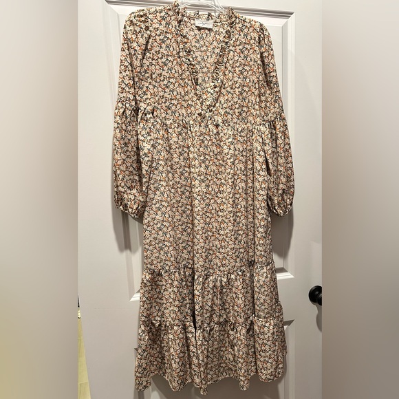 Carly Jean Los Angeles Dresses & Skirts - Floral CJLA Laurel tiered dress